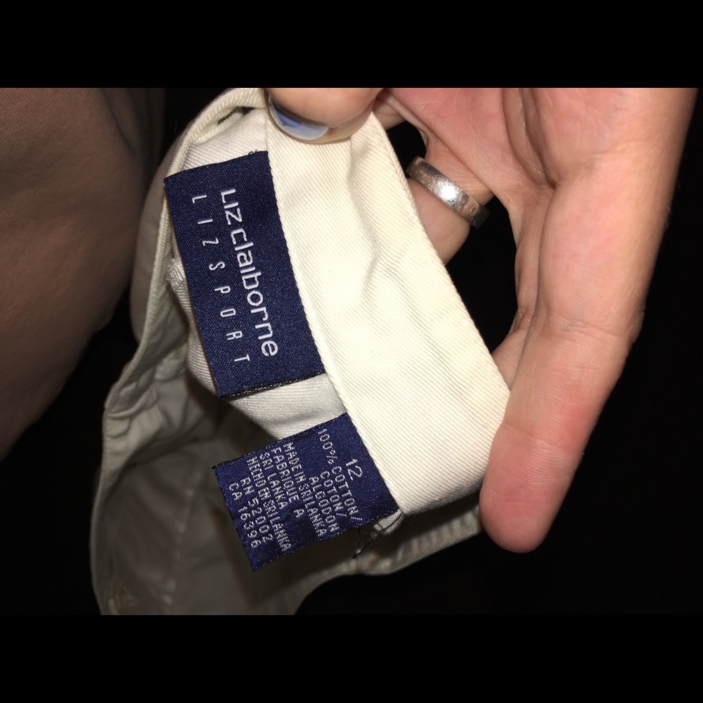 White Capris - Picture 4 of 4